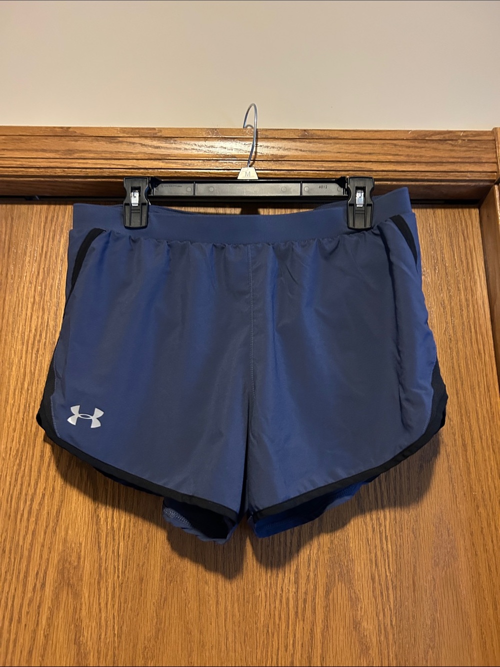 Under Armour Slate Blue/black Women's Athletic Running Shorts 4inch-Size large